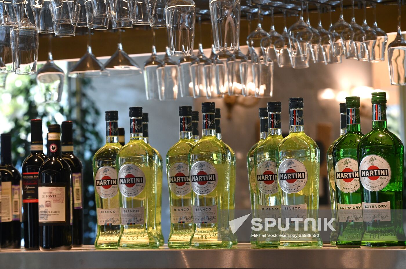 First Azbuka Vkusa cafes open in Moscow