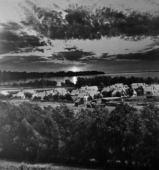 Village on Volga bank