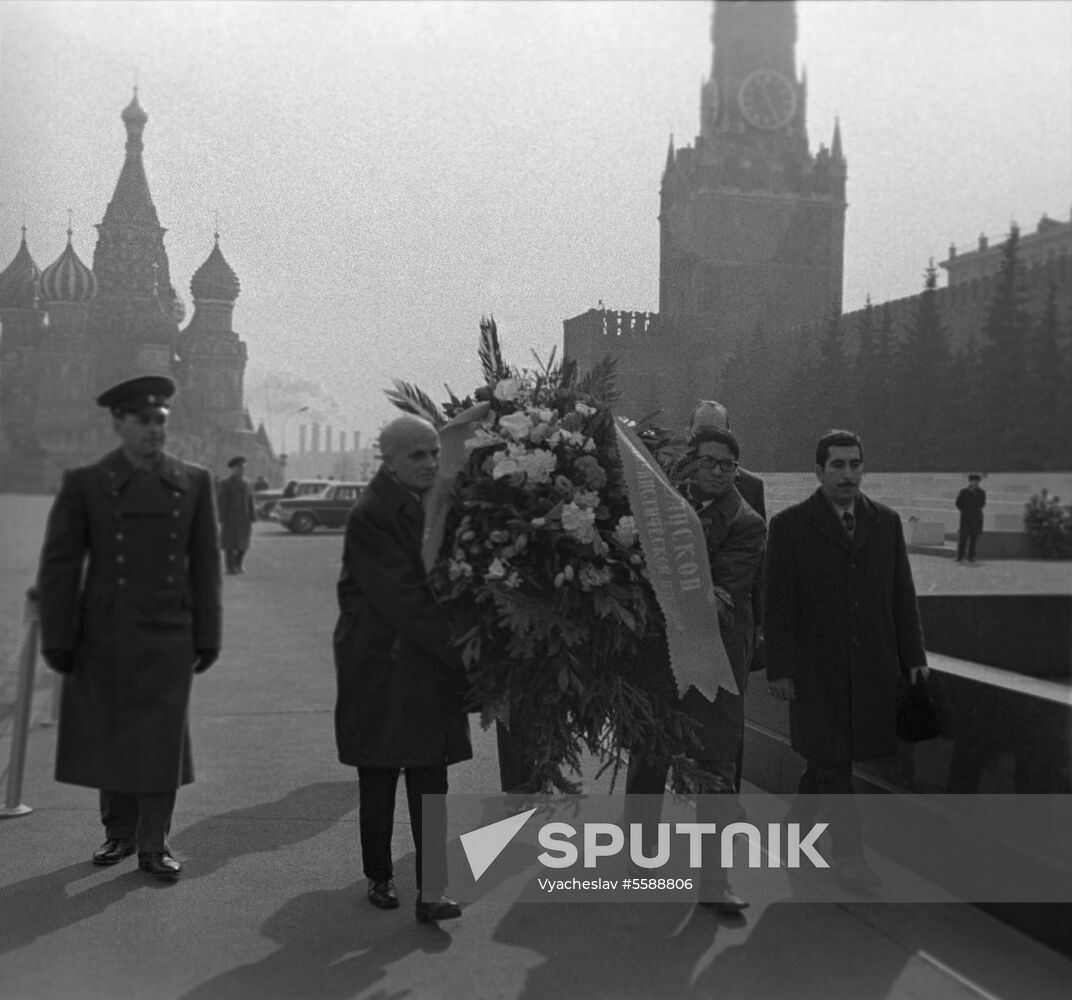 Delegation of Peruvian Communist Party visits USSR