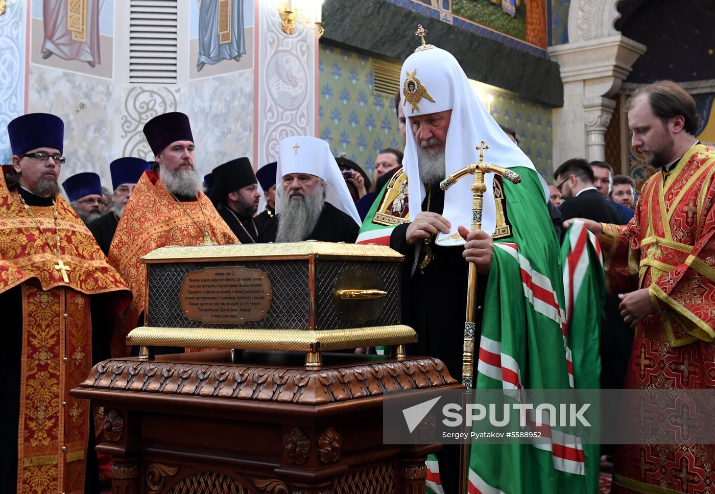 Patriarch Kirill takes part in events marking 100th anniversary of shooting of the Romanov family