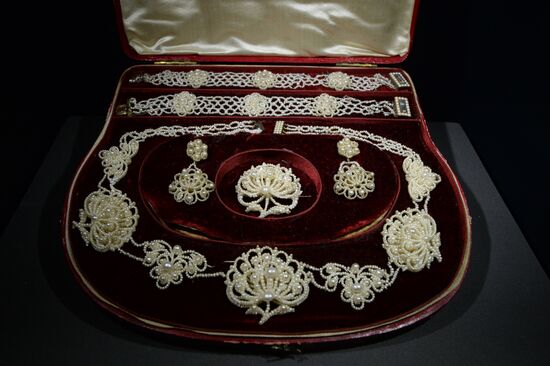 Pearls, Treasures from the Seas and the Rivers exhibition at State Historical Museum
