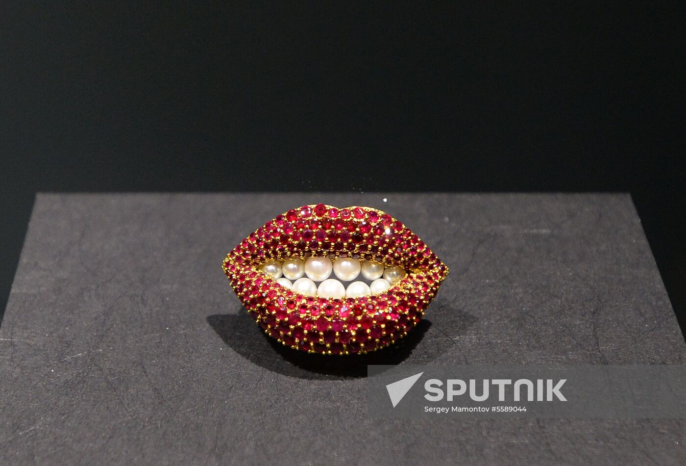 Pearls, Treasures from the Seas and the Rivers exhibition at State Historical Museum