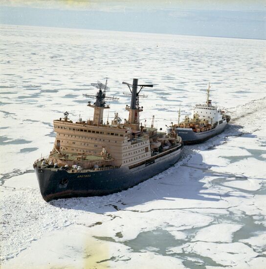 Arktika nuclear-powered icebreaker