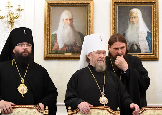 Meeting of Holy Synod of Russian Orthodox Church