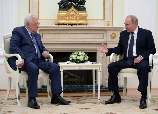 President Vladimir Putin meets with Palestinian President Mahmoud Abbas