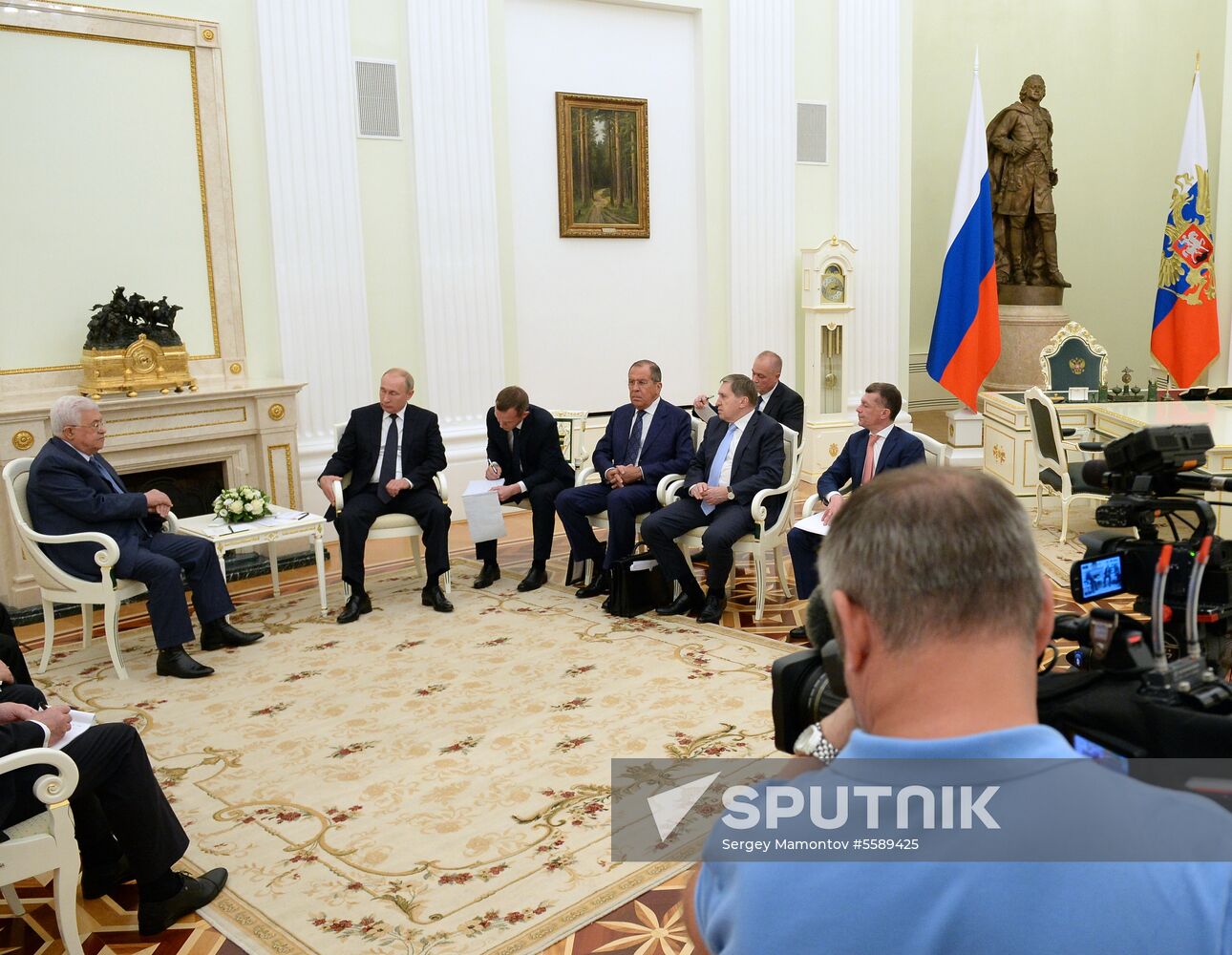 President Vladimir Putin meets with Palestinian President Mahmoud Abbas