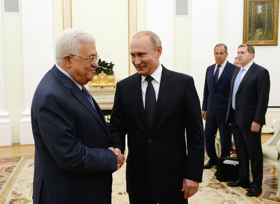 President Vladimir Putin meets with Palestinian President Mahmoud Abbas