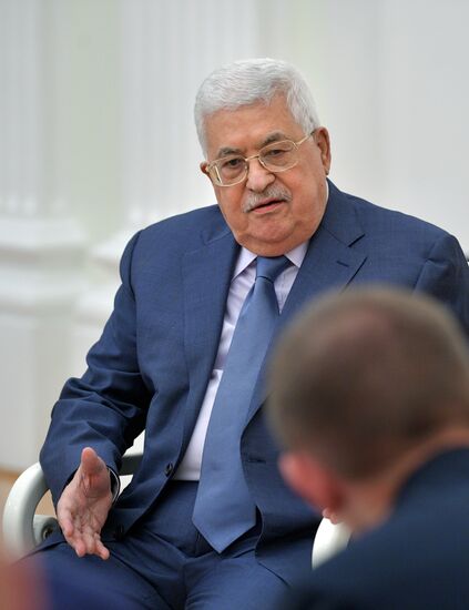 President Vladimir Putin meets with Palestinian President Mahmoud Abbas