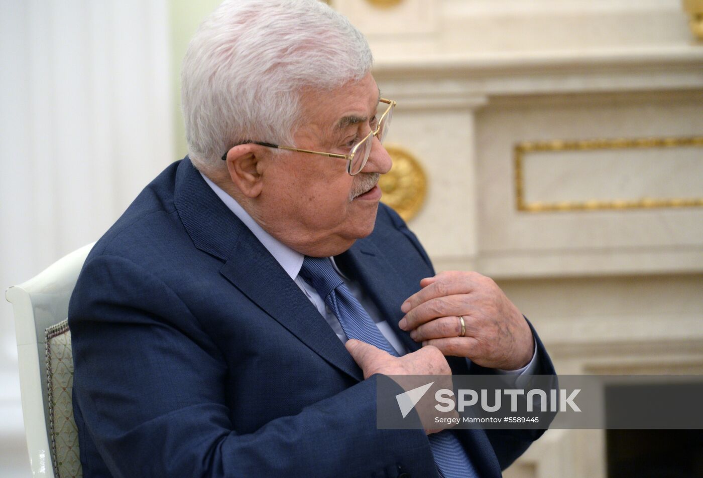 President Vladimir Putin meets with Palestinian President Mahmoud Abbas