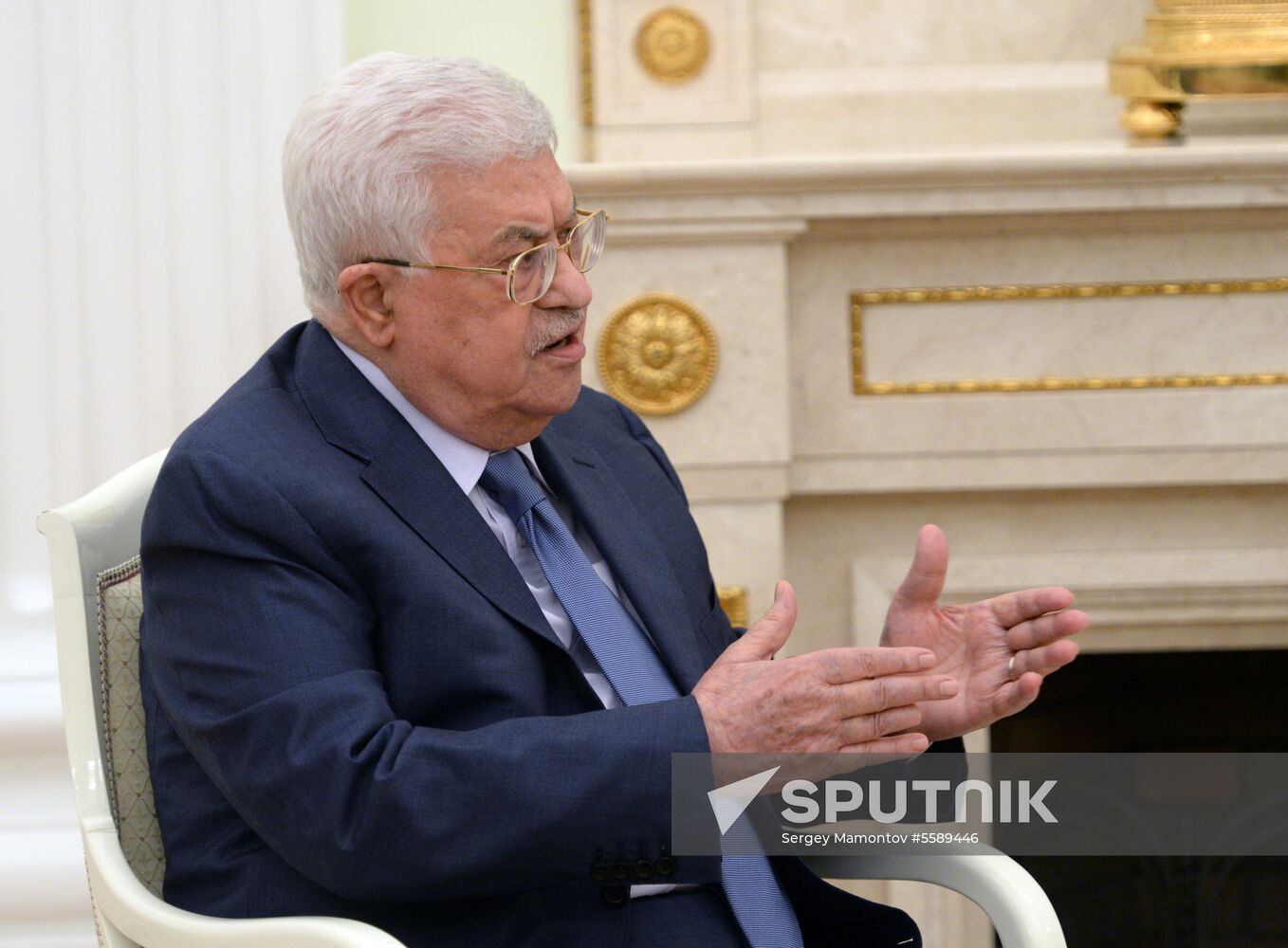 President Vladimir Putin meets with Palestinian President Mahmoud Abbas