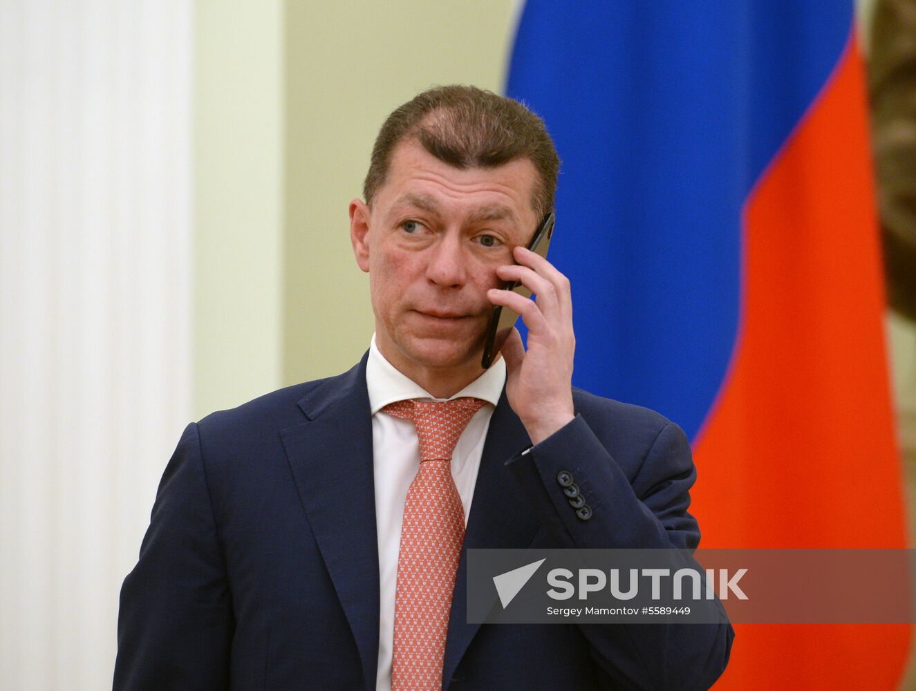 President Vladimir Putin meets with Palestinian President Mahmoud Abbas