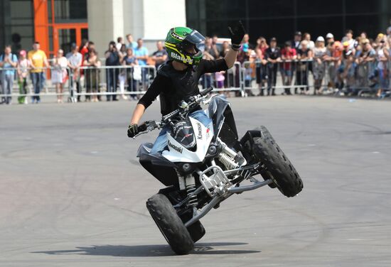 Moscow transport day