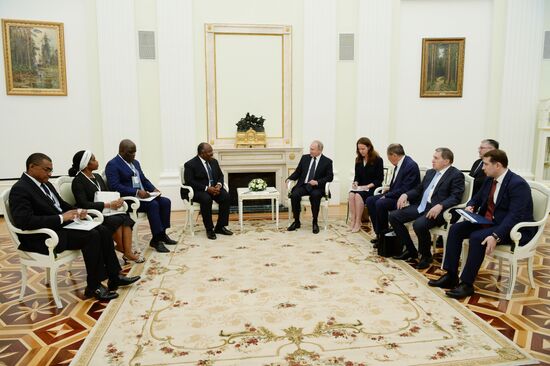 President Vladimir Putin meets with President of Gabon Ali Ben Bongo Ondimba