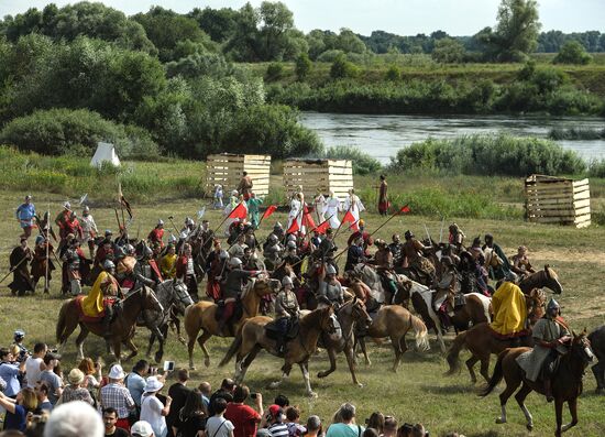 Great stand on the River Ugra memorial event