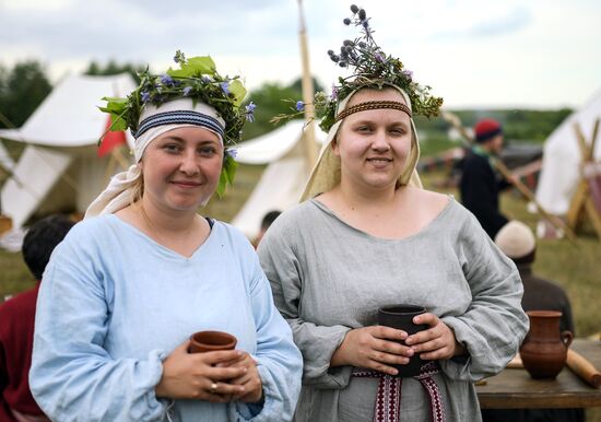 Great stand on the River Ugra memorial event