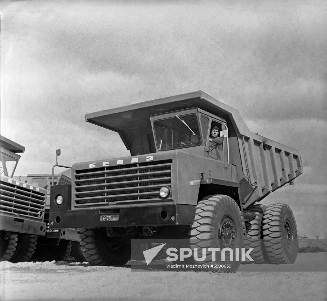 BelAZ-548A 40-tonne mining dump truck