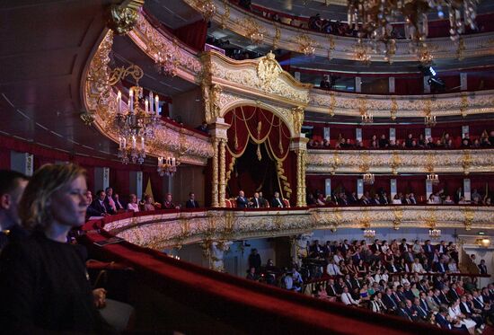 President Vladimir Putin visits gala concert of world opera stars in Bolshoi Theater