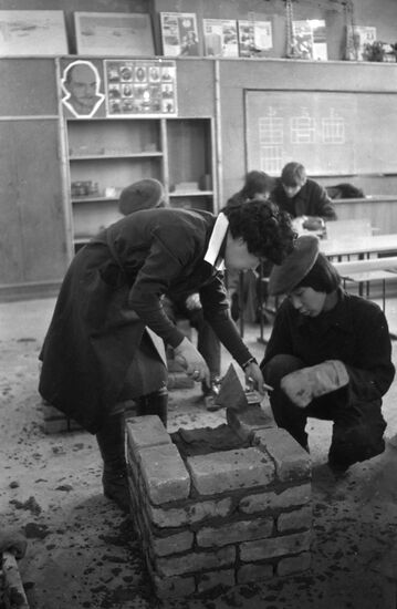 Yakut building vocational school