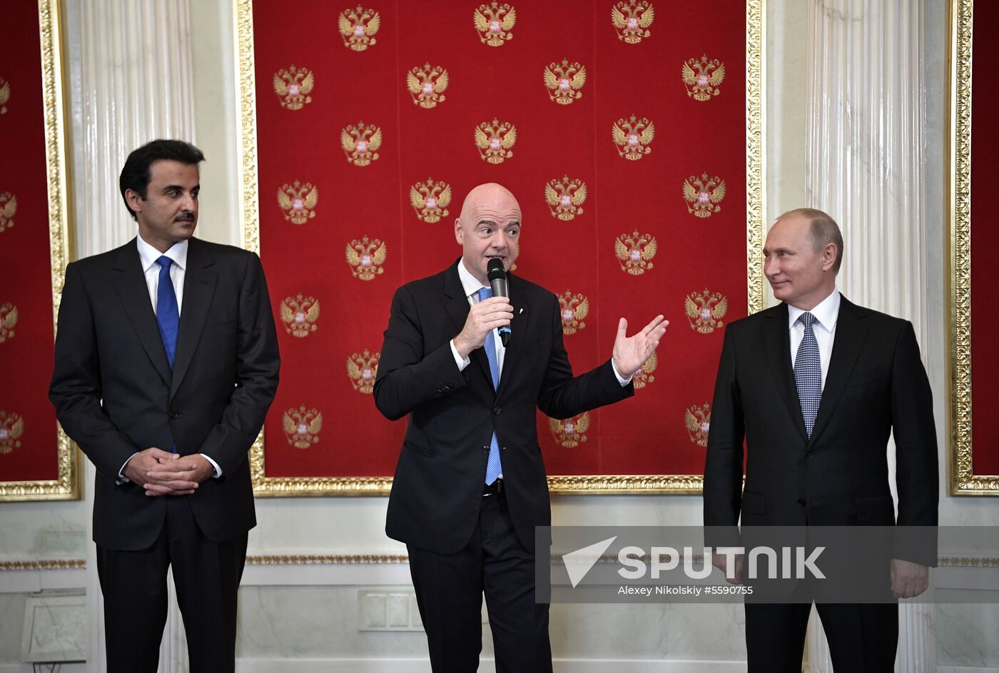 President Putin attends ceremony to hand the World Cup over to 2022 hosts Qatar