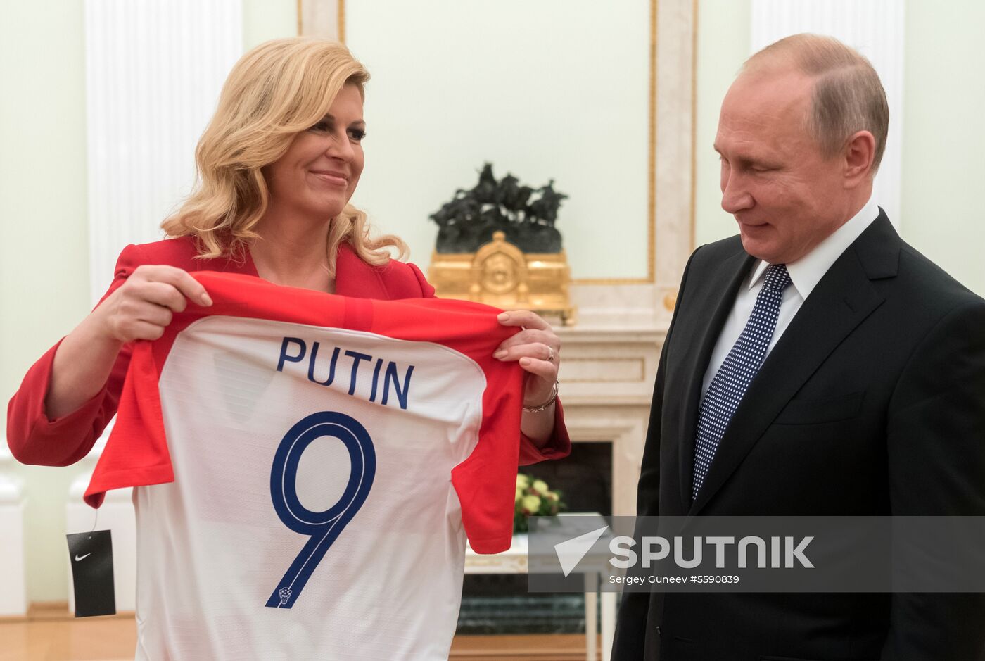 President Putin meets with Croatian President Grabar-Kitarovic