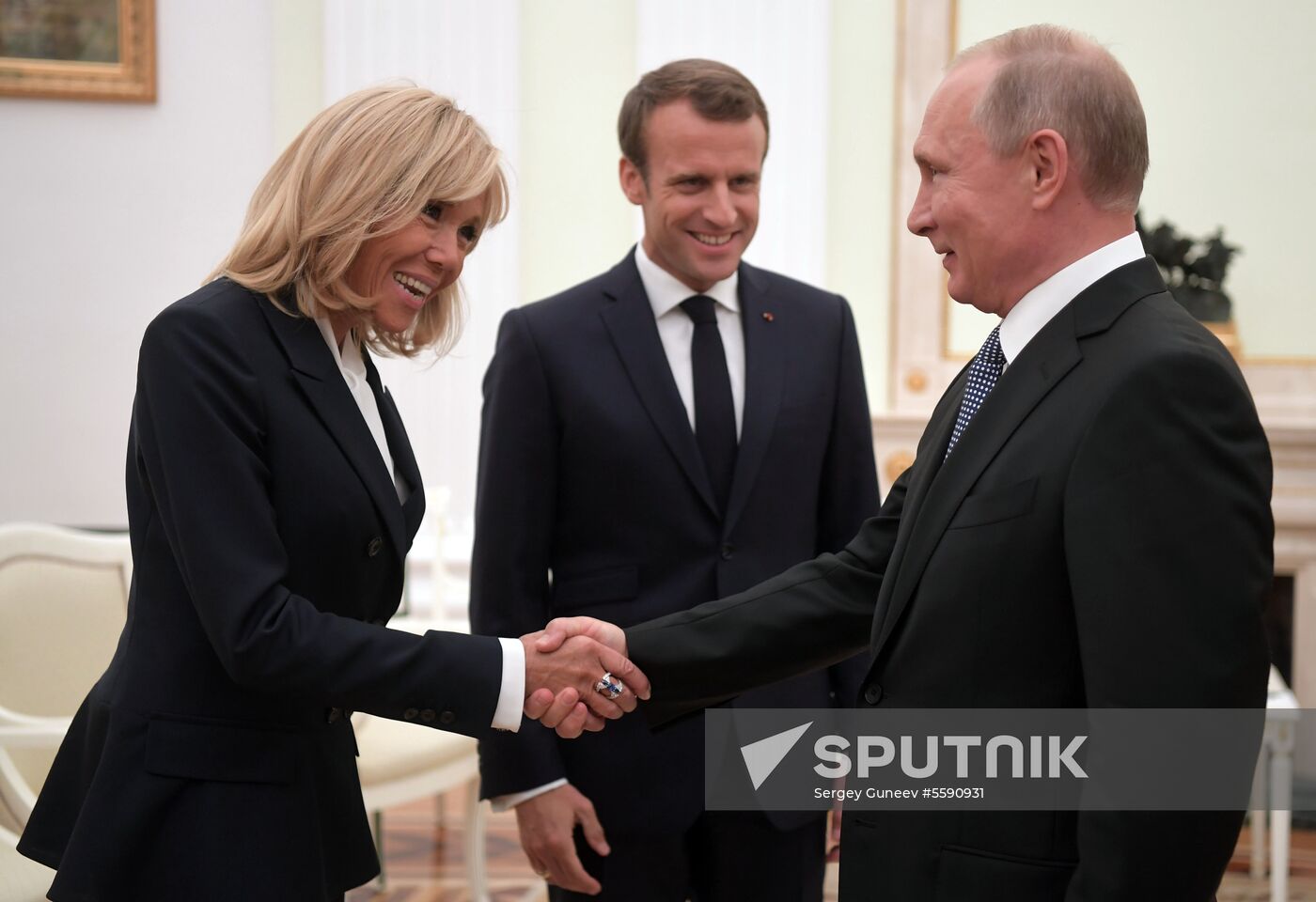 President Putin meets with French President Macron