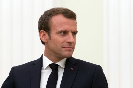 President Putin meets with French President Macron