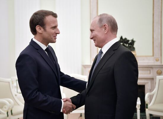 President Putin meets with French President Macron