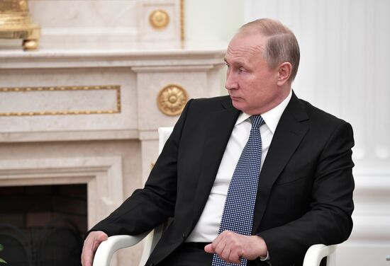 President Putin meets with French President Macron