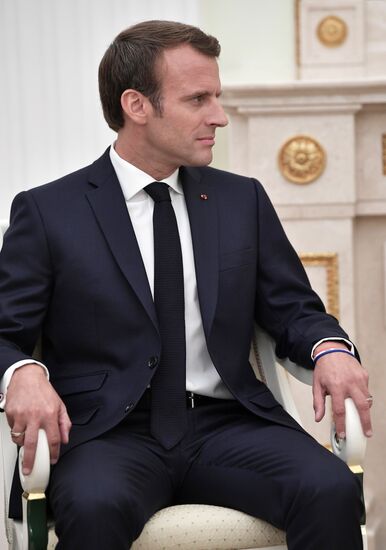 President Putin meets with French President Macron