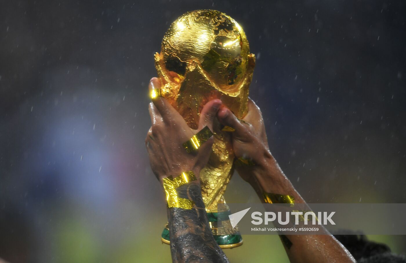  Russia World Cup Trophy