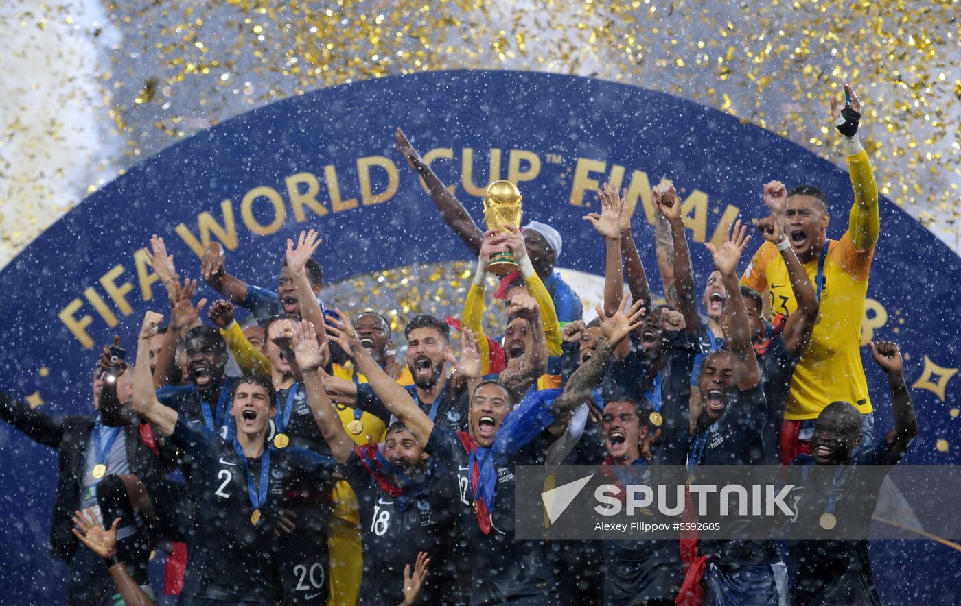  Russia World Cup Trophy