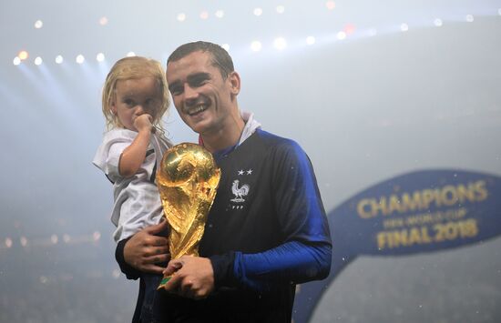  Russia World Cup Trophy