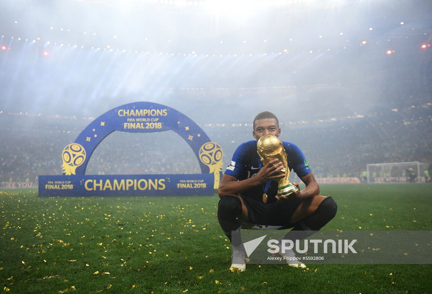  Russia World Cup Trophy