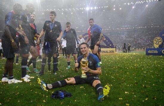  Russia World Cup Trophy