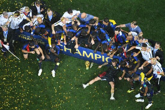  Russia World Cup Trophy