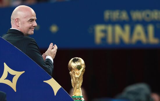  Russia World Cup Trophy