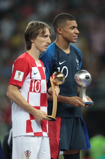  Russia World Cup Trophy