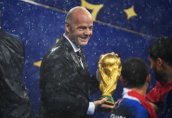  Russia World Cup Trophy