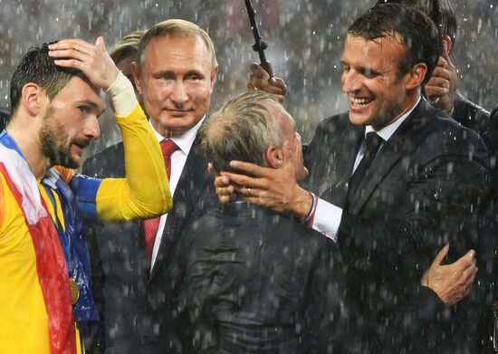  Russia World Cup Trophy