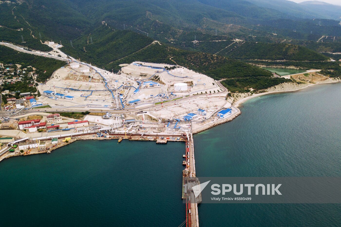 Sheskharis oil terminal