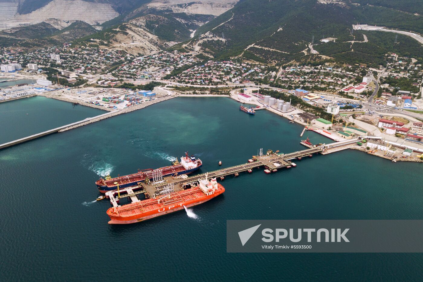 Sheskharis oil terminal