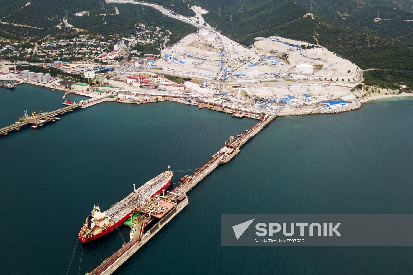 Sheskharis oil terminal