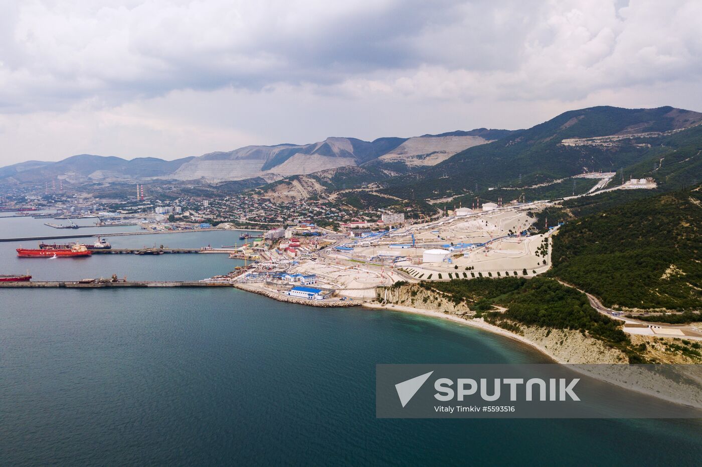 Sheskharis oil terminal