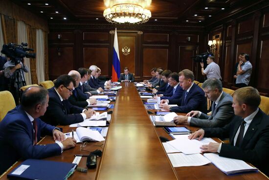 Prime Minister Medvedev chairs meeting of Presidium of Council for Strategic Development