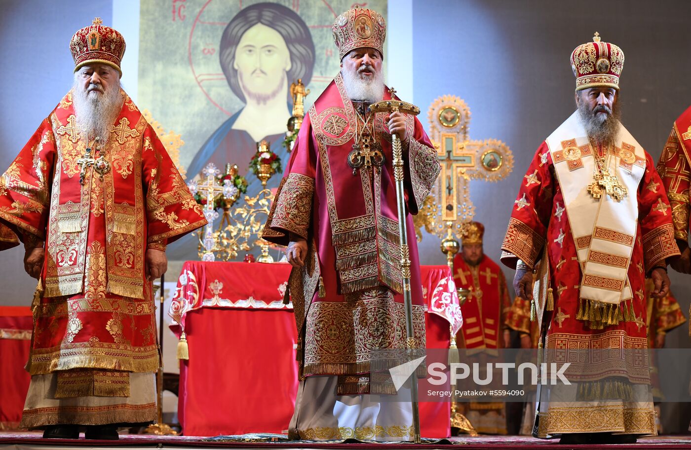 Religious procession to mark 100th anniversary of the royal family's execution