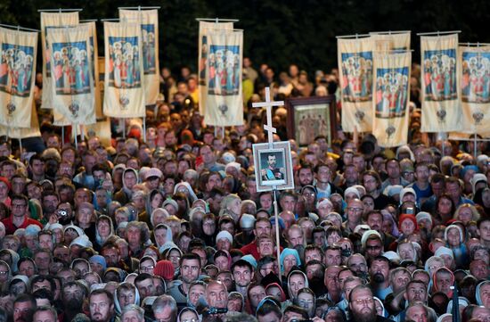 Religious procession to mark 100th anniversary of the royal family's execution