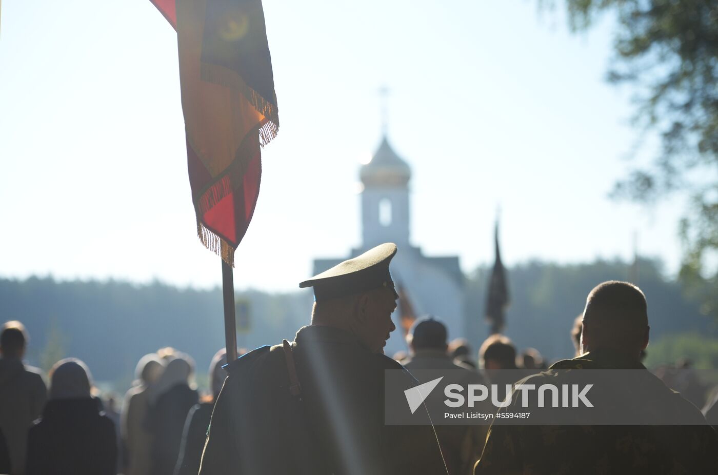 Religious procession to mark 100th anniversary of the royal family's execution