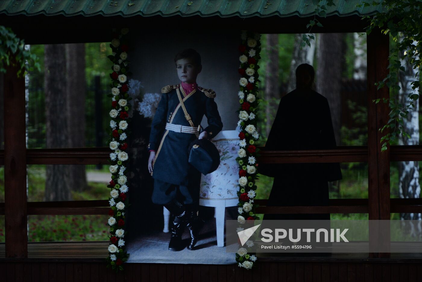 Religious procession to mark 100th anniversary of the royal family's execution