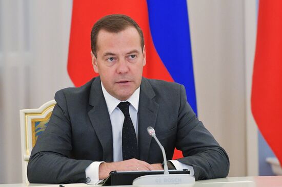 Prime Minister Dmitry Medvedev holds meeting with members of Federation Council Board