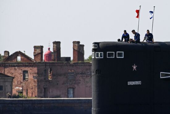 Naval parade rehearsal in Kronstadt